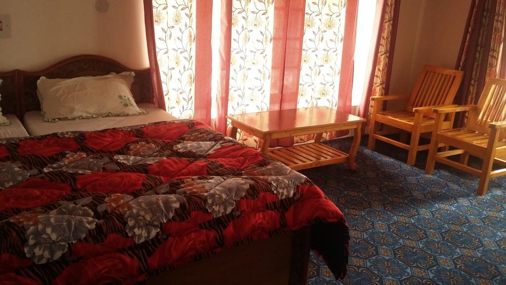 Ldumra Oasis Hotel Hundar Zewnętrze zdjęcie