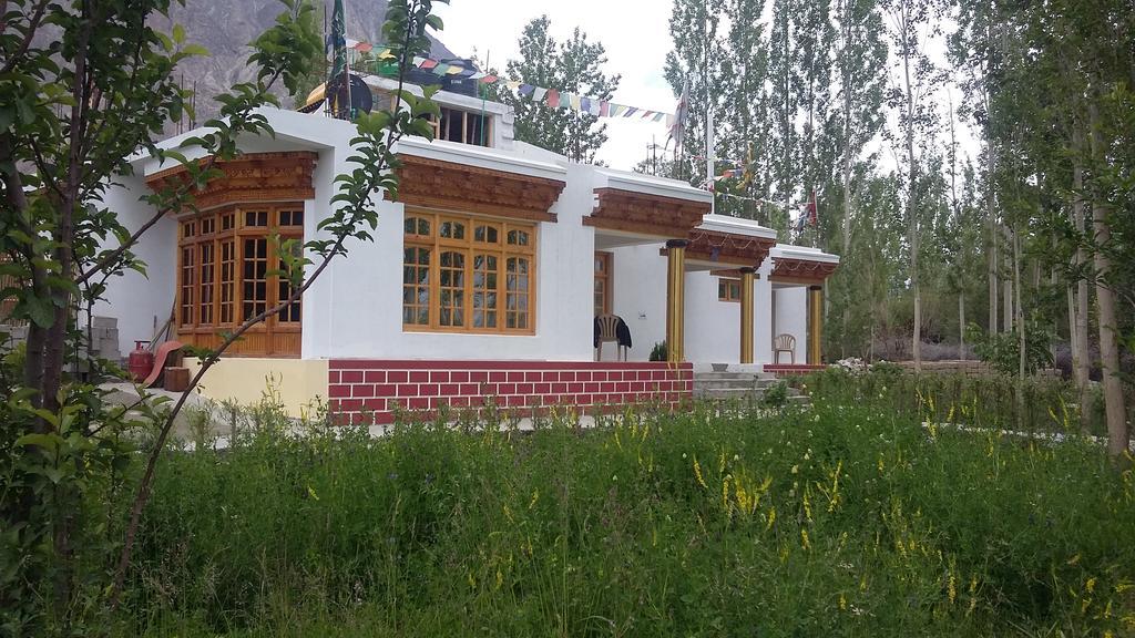 Ldumra Oasis Hotel Hundar Zewnętrze zdjęcie