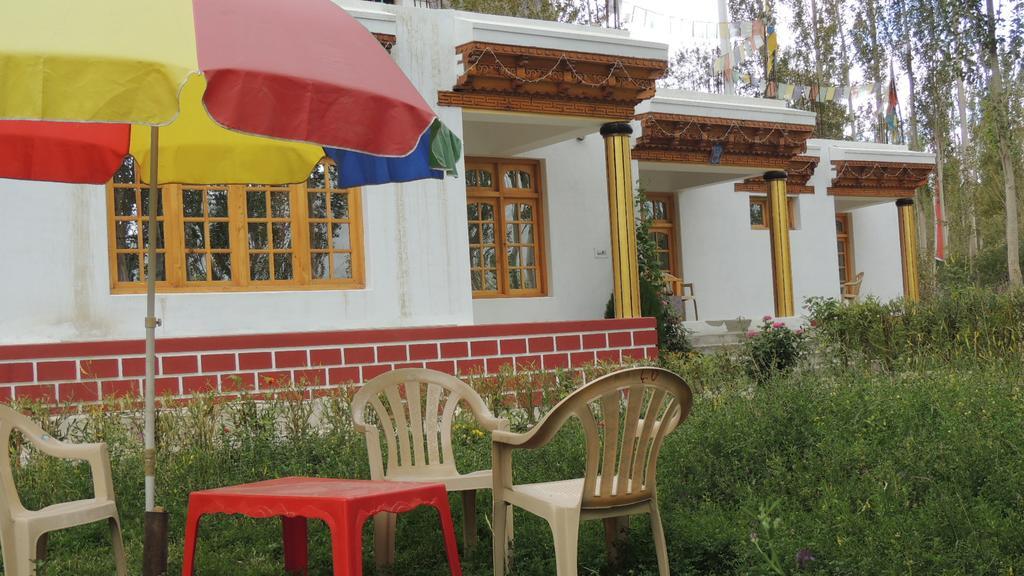 Ldumra Oasis Hotel Hundar Zewnętrze zdjęcie