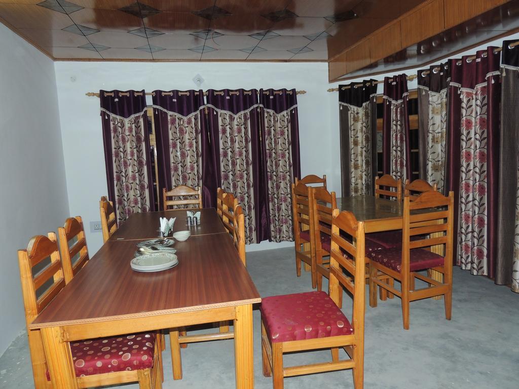 Ldumra Oasis Hotel Hundar Zewnętrze zdjęcie